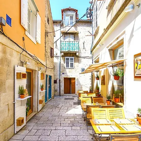 Hotel Mint Palace In Old Town Split